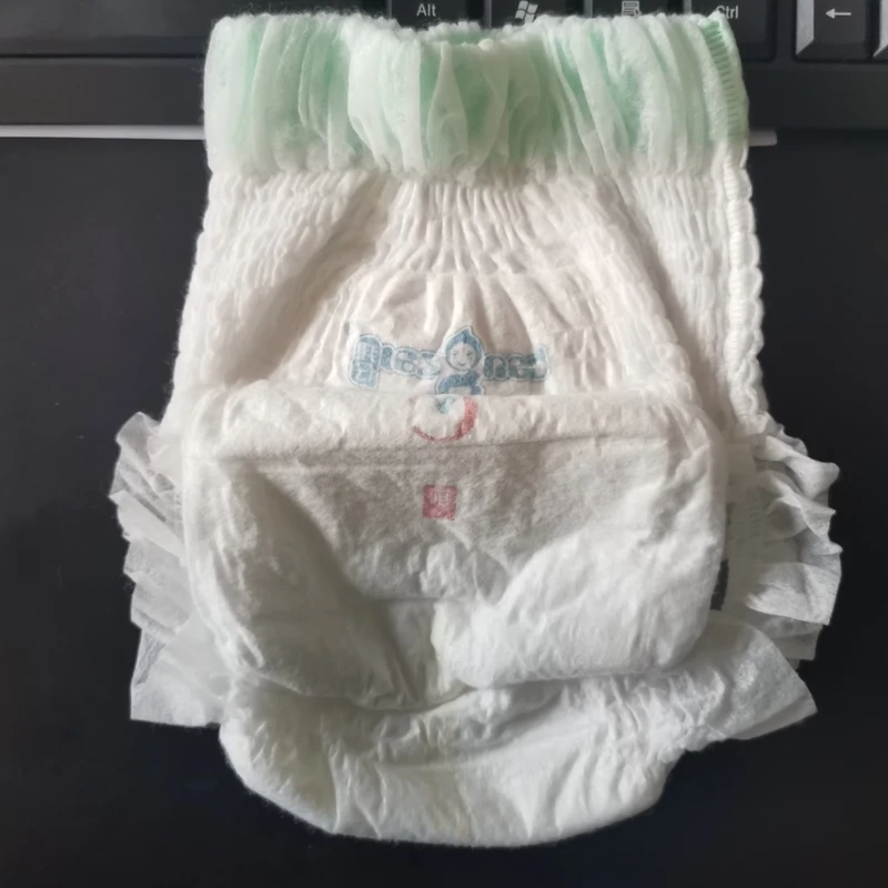 B-Grade-Disposable-Baby-Pants-Diapers-Nappies-Baby-Pull-up-Pants-for-Babies-Free-Samples-1 B Grade Disposable Baby Pants Diapers Nappies Baby Pull up Pants for Babies Free Samples 1
